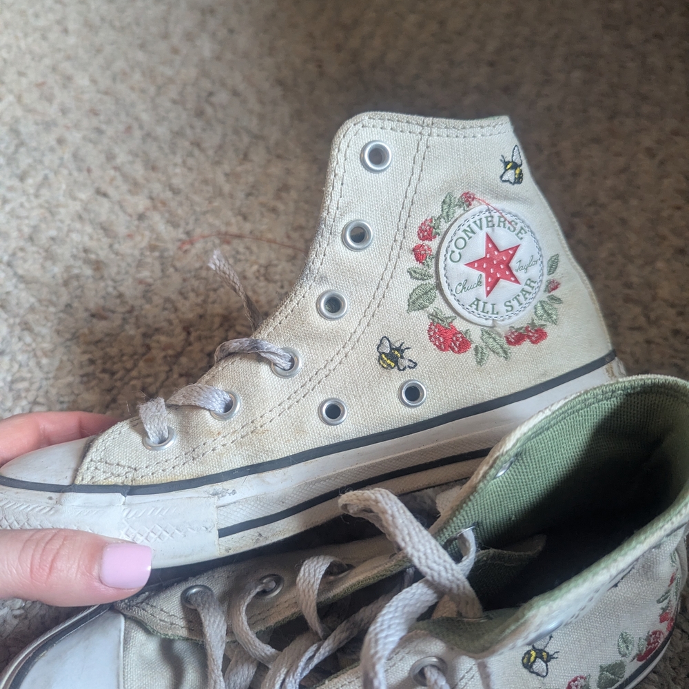 Converse Kids Sneakers - Cream with Red and Green Accents